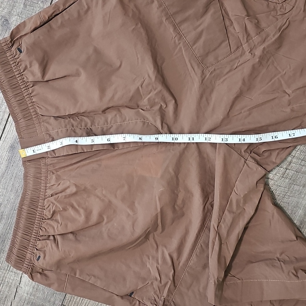Nike Sports Wear Tech Essentials Utility Shorts Men's Size M - Picture 7 of 16